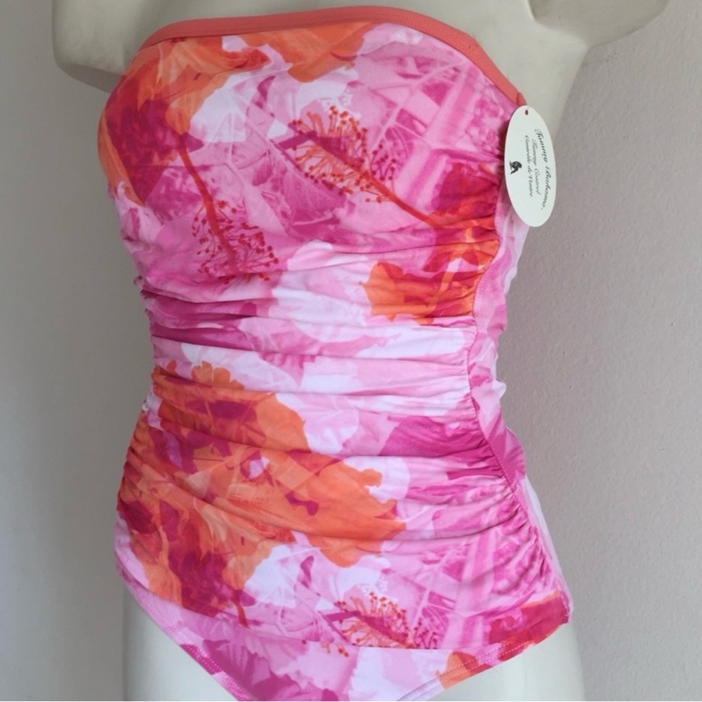 Tommy Bahama swim size 6Pink and Orange Floral Swimsuit NWT $158